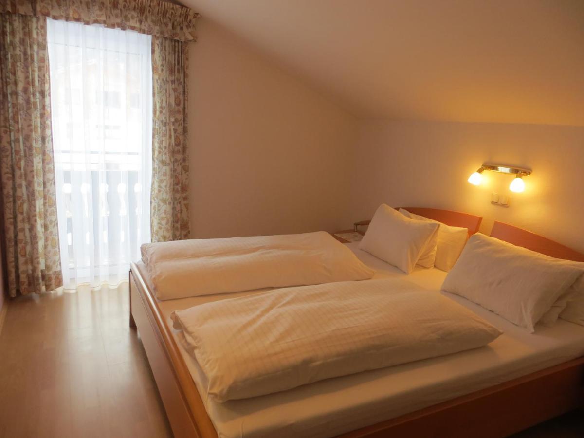 Garni Haus Jagerwirt Hotel Fuschl am See Bagian luar foto