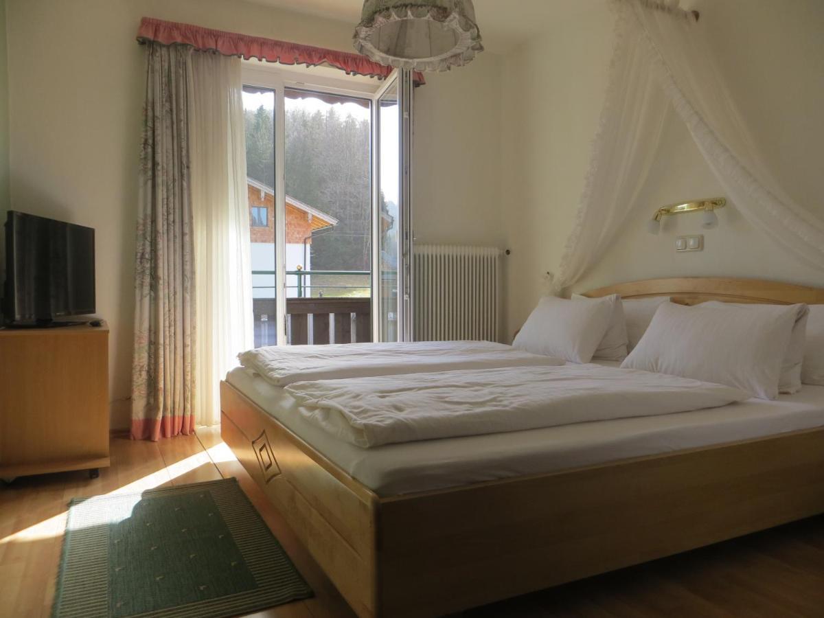 Garni Haus Jagerwirt Hotel Fuschl am See Bagian luar foto