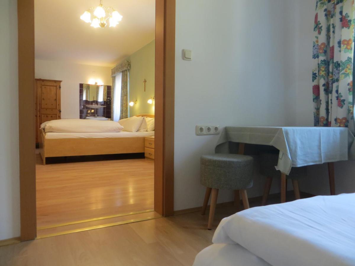 Garni Haus Jagerwirt Hotel Fuschl am See Ruang foto